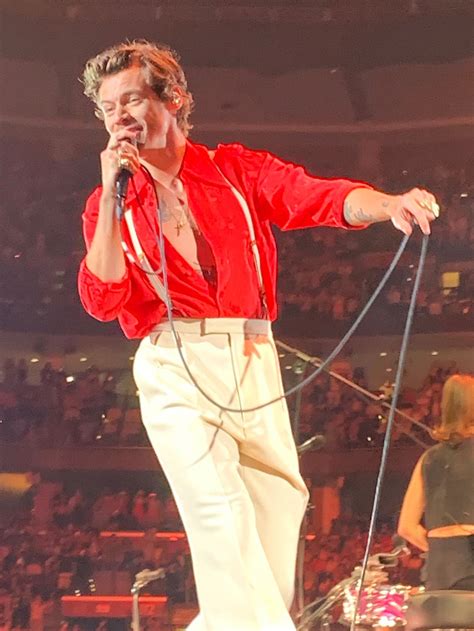 Ranking all 42 of Harry Styles Love on Tour Outfits!